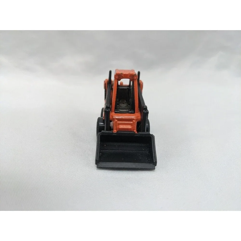 2009 Orange Matchbox Skidster Toy Mover Truck